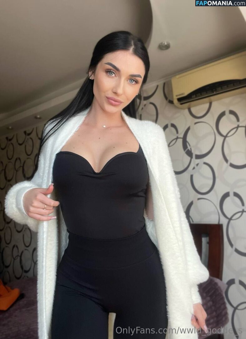 wkdgoddess / wwld_godde_s Nu OnlyFans  Foto vazada #3