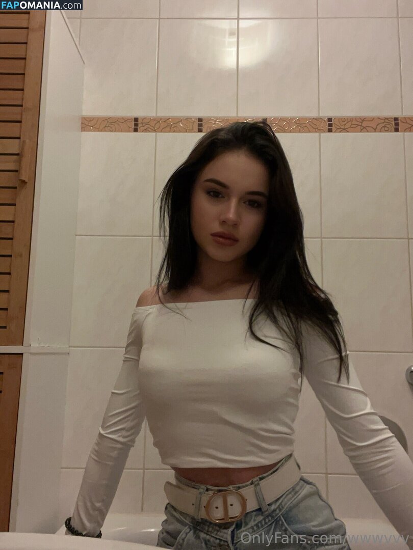 https: / wwwvvv / wwwvvv.v Nu OnlyFans  Foto vazada #5