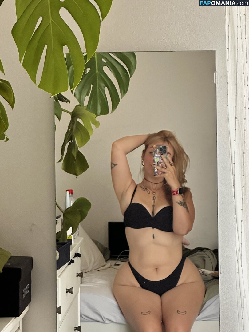 Laura / xbabydramax / xbabydramaxonly Nu OnlyFans  Foto vazada #1