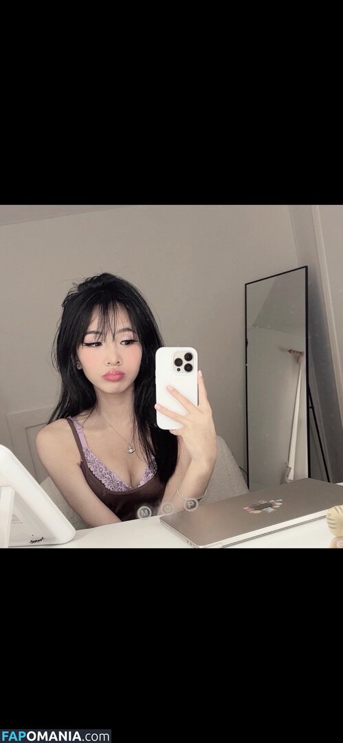 https: / xbbysal Nu OnlyFans  Foto vazada #2