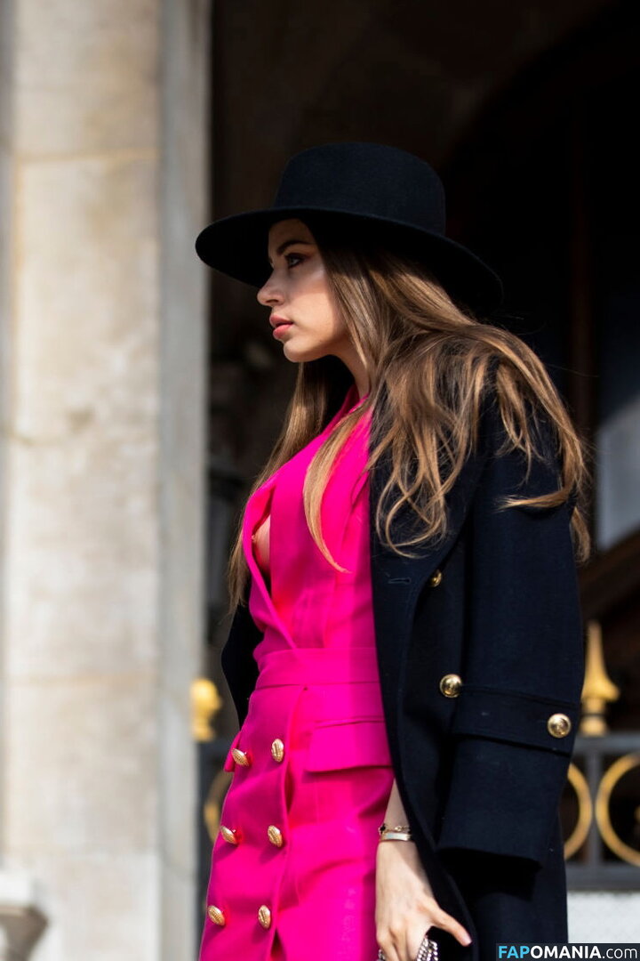 Xenia Tchoumi Nu OnlyFans  Foto vazada #16