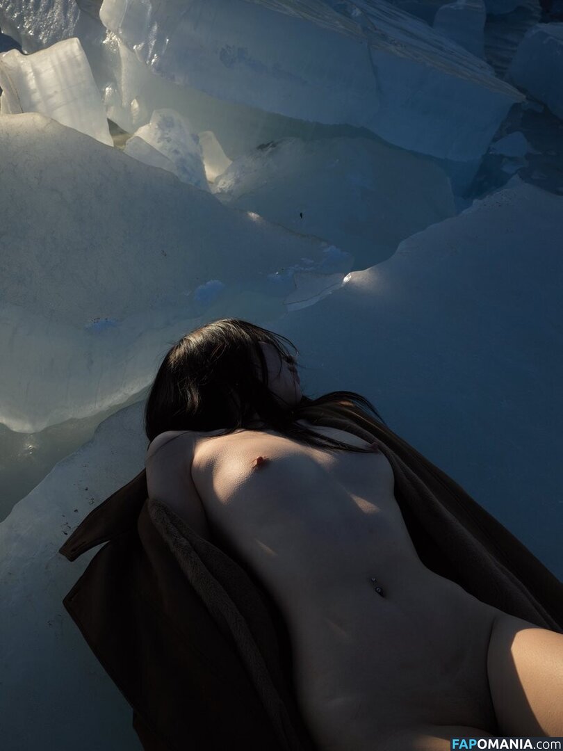 xiaogua43 / xiaogualu / 瓜陆 Nu OnlyFans  Foto vazada #21