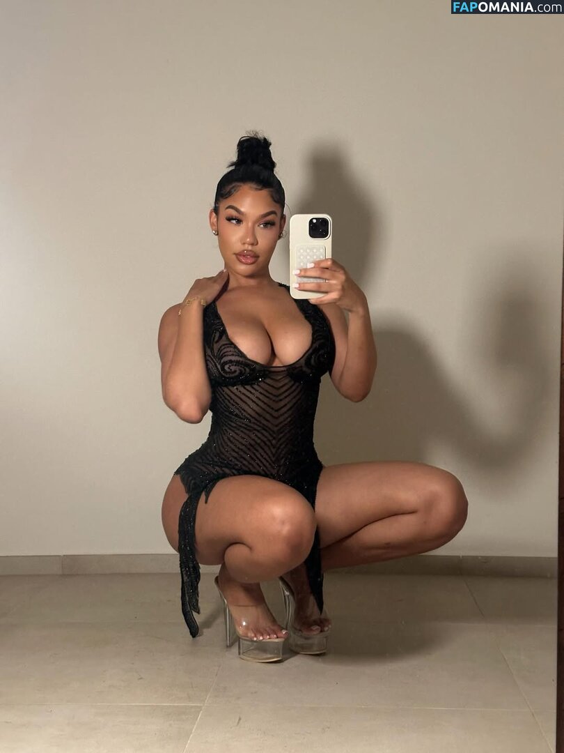 Tiona Fernan / xttiona / xttionaffernan Nu OnlyFans  Foto vazada #296