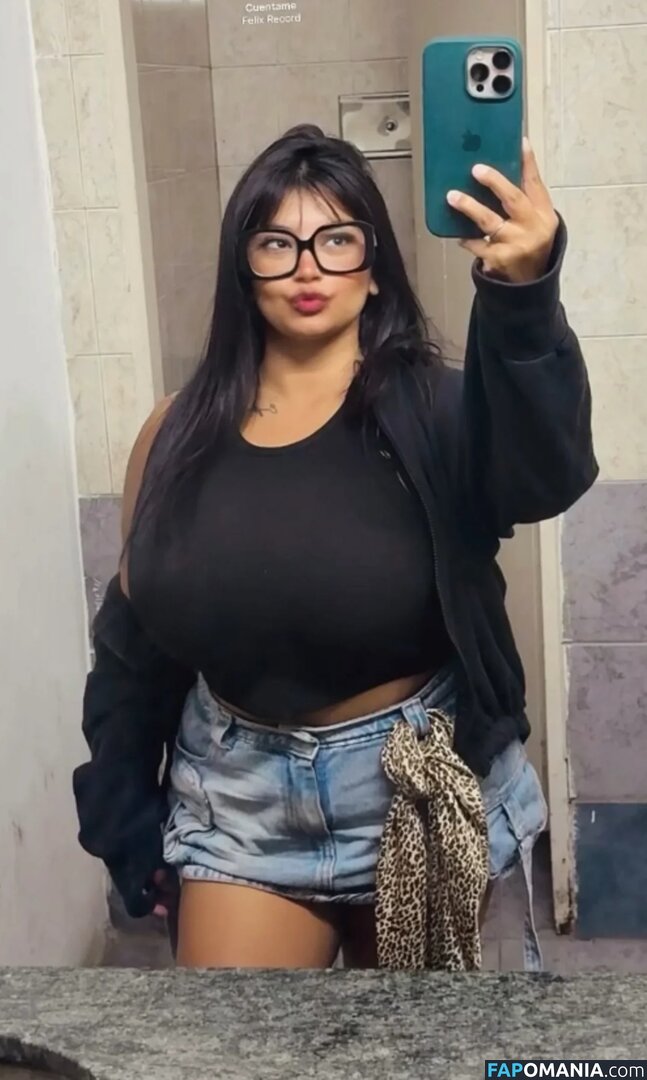 Yael Castillo / Yaelcastill0 / yaecaastillo Nu OnlyFans  Foto vazada #7