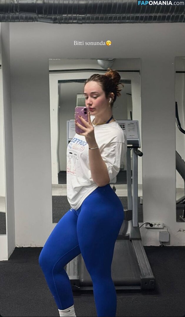 Yagmur Simsek / https: / rainsimsek98 / yagmrsmsk / yamursimseek Nu OnlyFans  Foto vazada #9