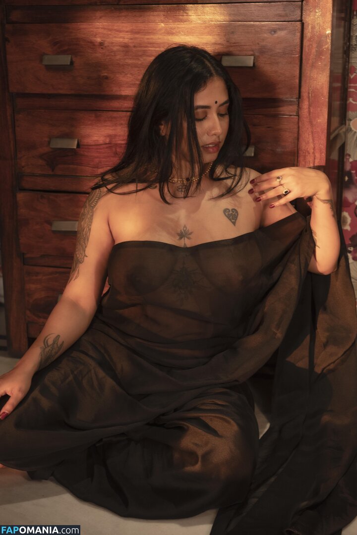 Yajna Seni / yajnaseni25 Nu OnlyFans  Foto vazada #21