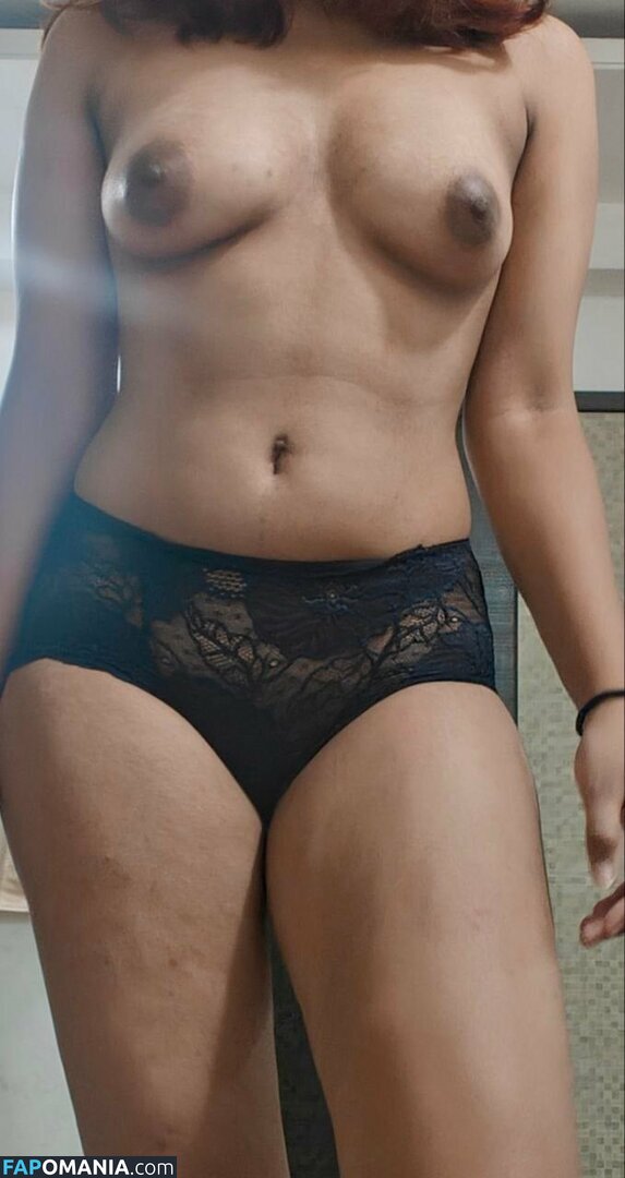 Yajna Seni / yajnaseni25 Nu OnlyFans  Foto vazada #30