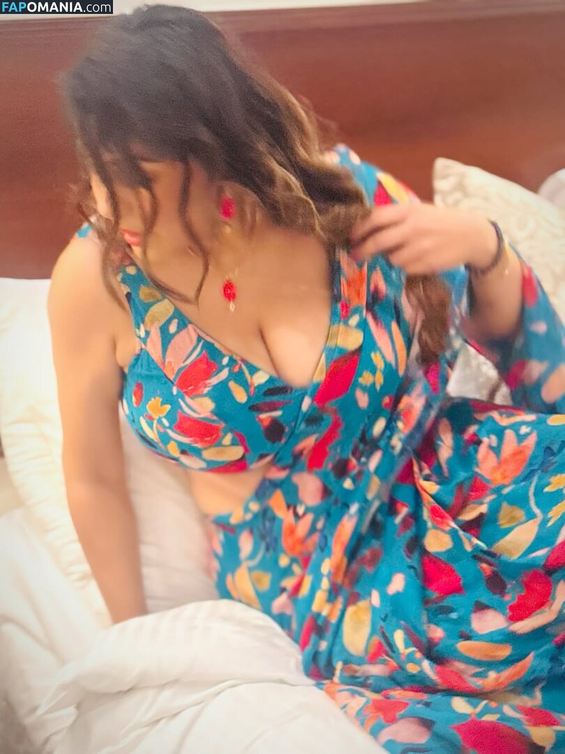 Yamini Malhotra / https: / yamini.malhotra Nu OnlyFans  Foto vazada #2