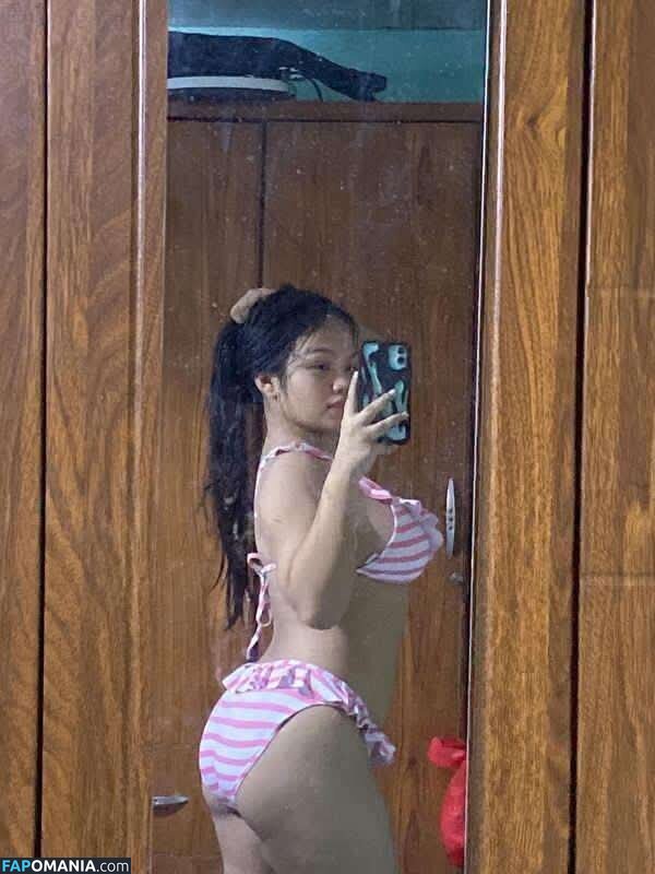 Rhyana mayo / Yana de mesa mayo Nu OnlyFans  Foto vazada #5
