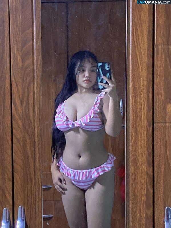 Rhyana mayo / Yana de mesa mayo Nu OnlyFans  Foto vazada #6