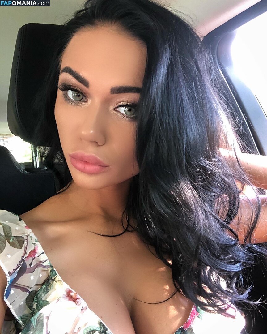 Yana Koshkina / yana_koshkina_official Nu OnlyFans  Foto vazada #4