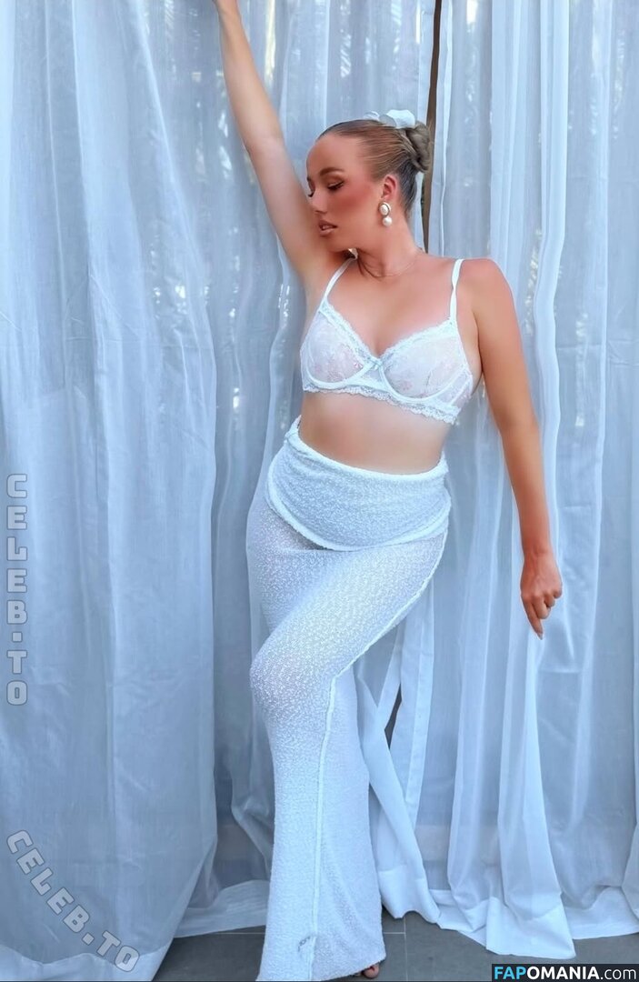 Yana & Tayisiya Morderger / yanusik_97_ Nu OnlyFans  Foto vazada #3