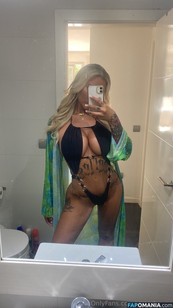 yanadaems / yanadaemss Nu OnlyFans  Foto vazada #3