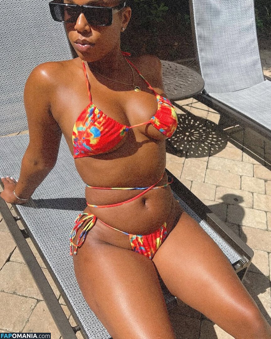 Yasmeen Kearra / yaskearra / yasmeen.kearra Nu OnlyFans  Foto vazada #16