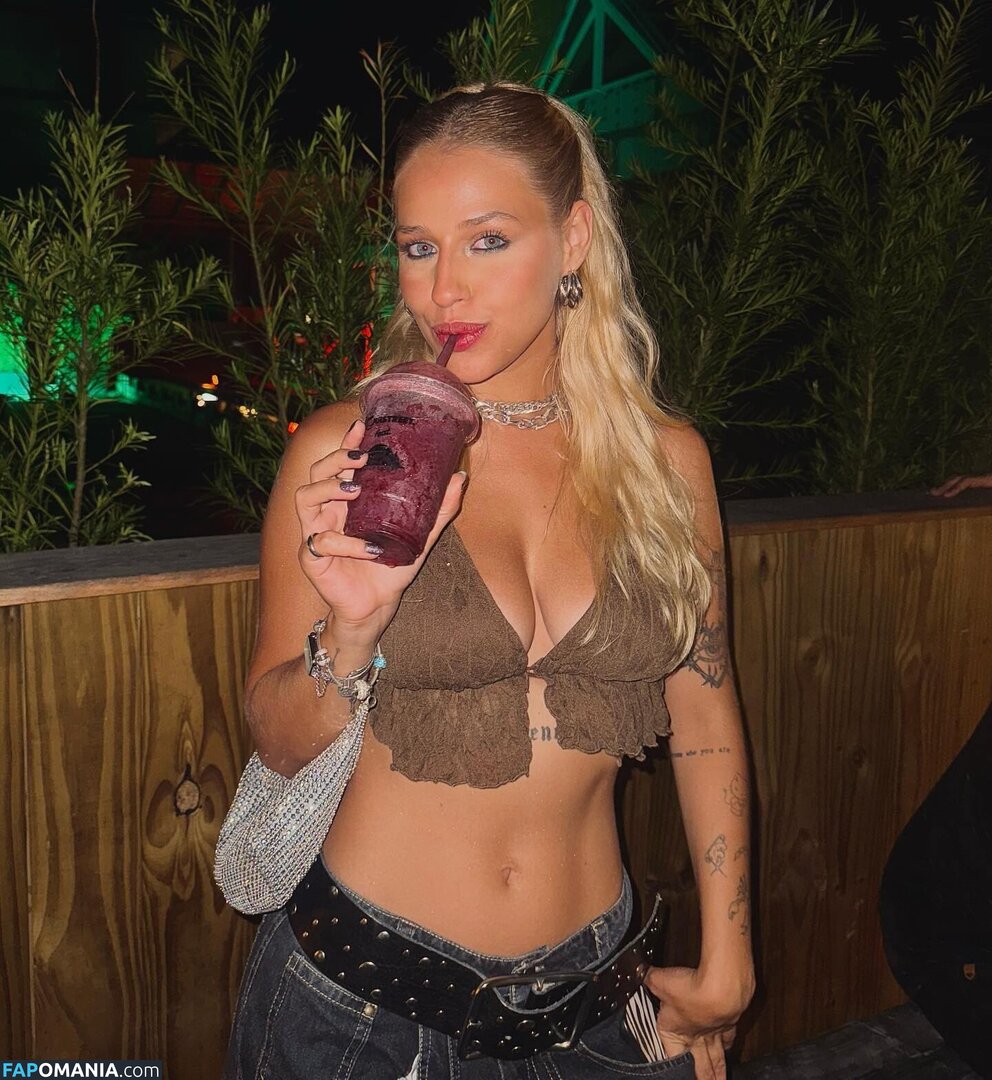 Yasmin Coelho / coelho.yas Nu OnlyFans  Foto vazada #1