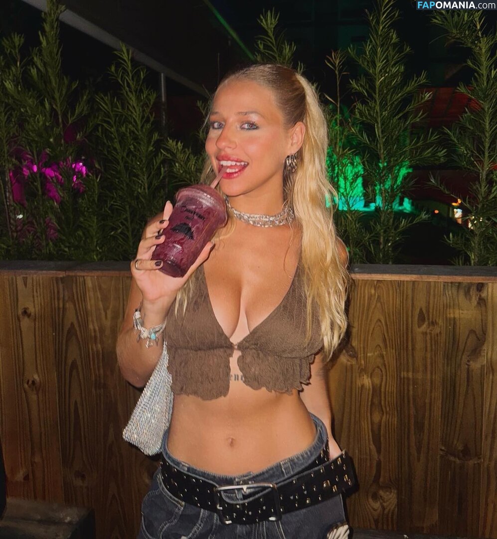 Yasmin Coelho / coelho.yas Nu OnlyFans  Foto vazada #5