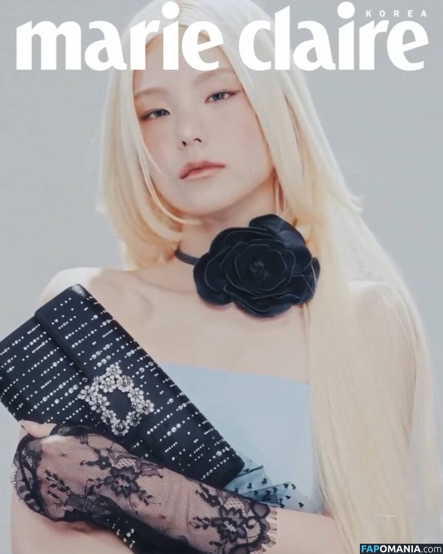 Hwang Ye-ji / ITZY (예지 / Yeji / yezyizhere Nu OnlyFans  Foto vazada #17