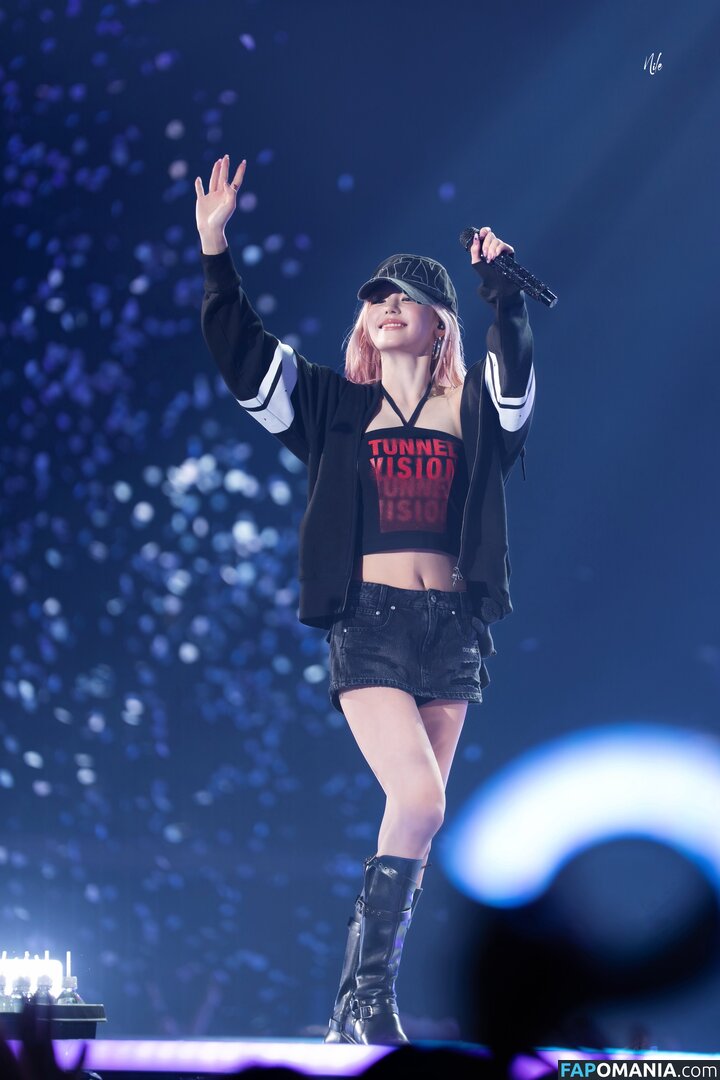 Hwang Ye-ji / ITZY (예지 / Yeji / yezyizhere Nu OnlyFans  Foto vazada #37