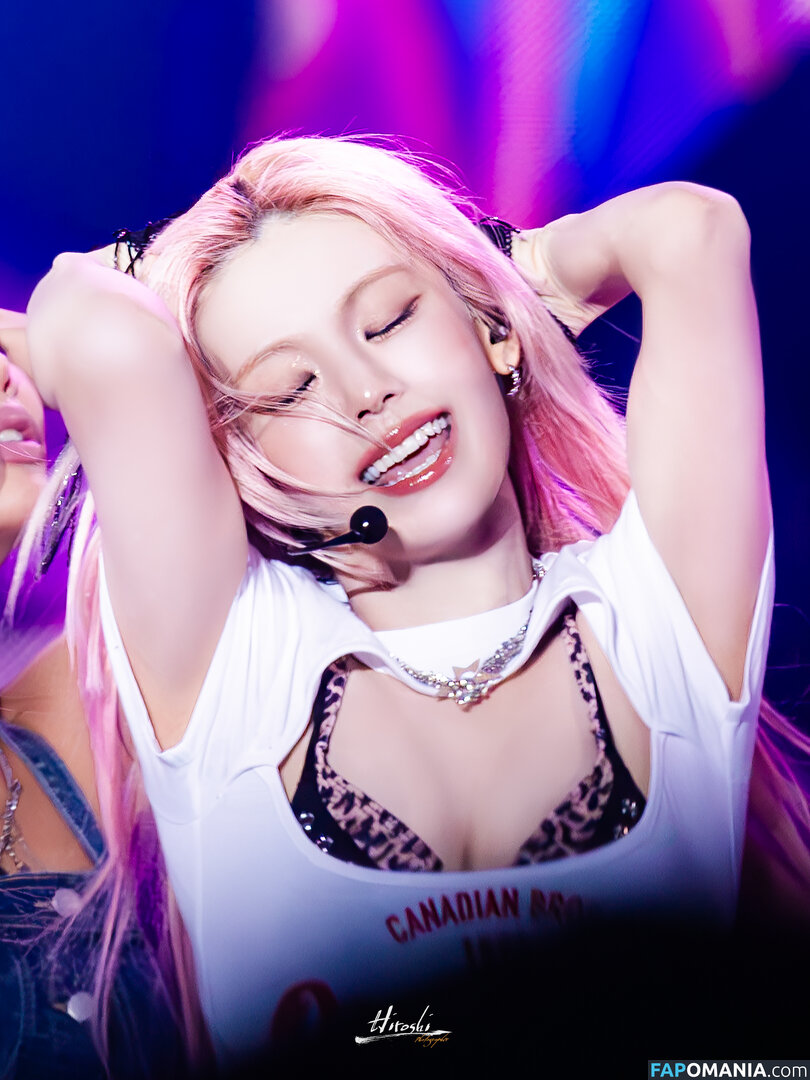 Hwang Ye-ji / ITZY (예지 / Yeji / yezyizhere Nu OnlyFans  Foto vazada #44