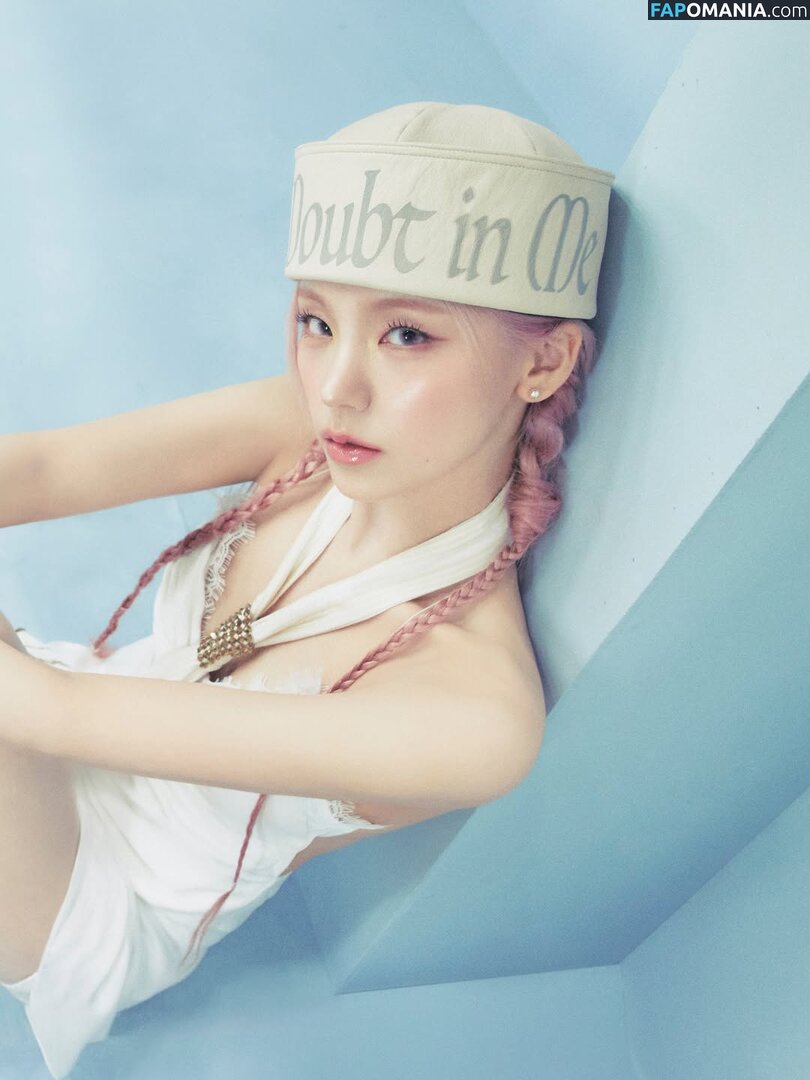 Hwang Ye-ji / ITZY (예지 / Yeji / yezyizhere Nu OnlyFans  Foto vazada #58