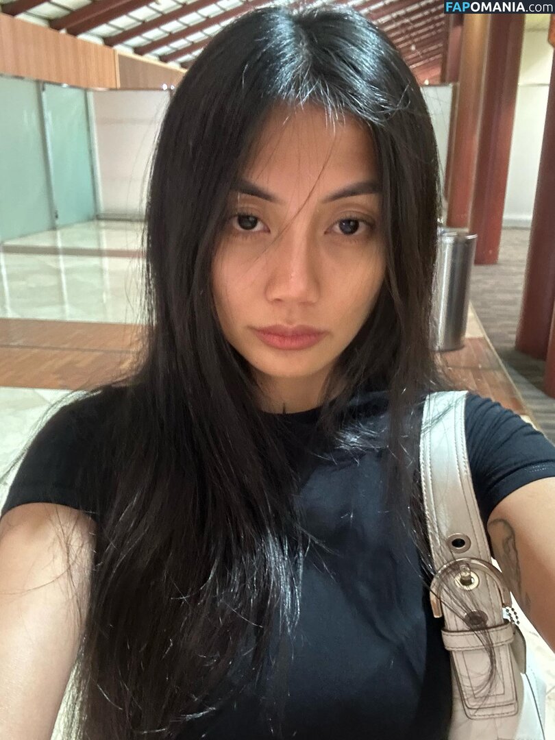 5leepyhead_ / Yeti Kurnia / https: / notp0cahonta5 Nu OnlyFans  Foto vazada #2