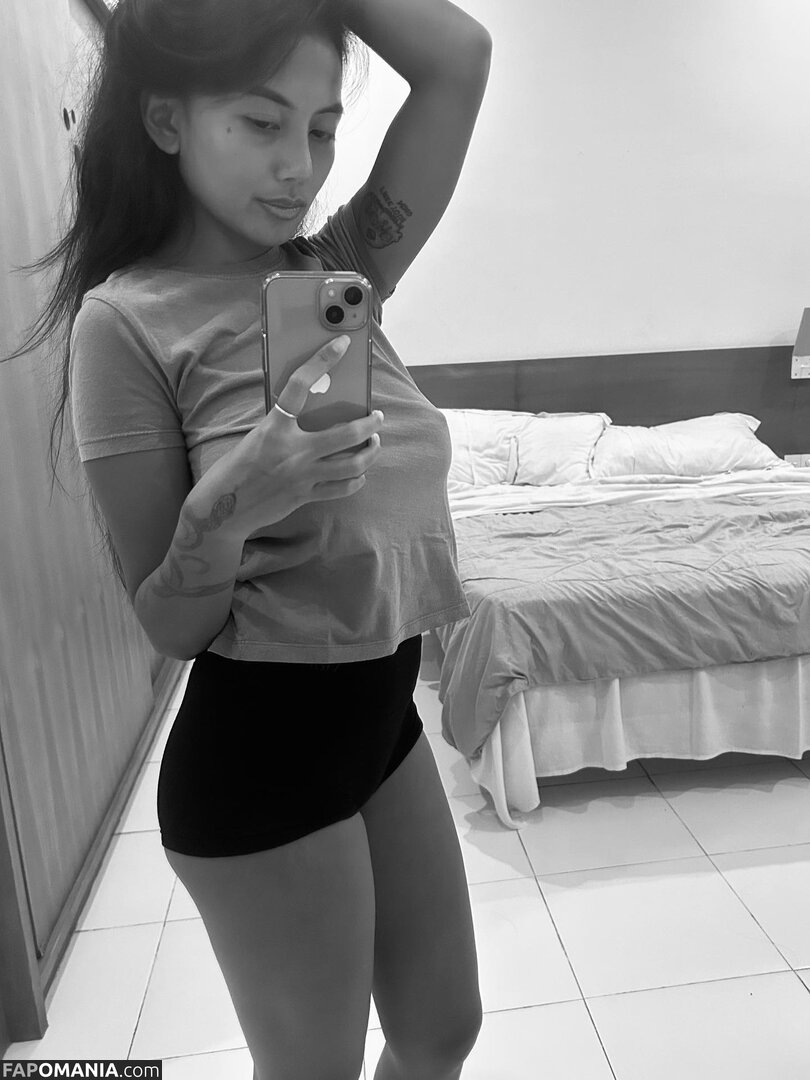 5leepyhead_ / Yeti Kurnia / https: / notp0cahonta5 Nu OnlyFans  Foto vazada #18