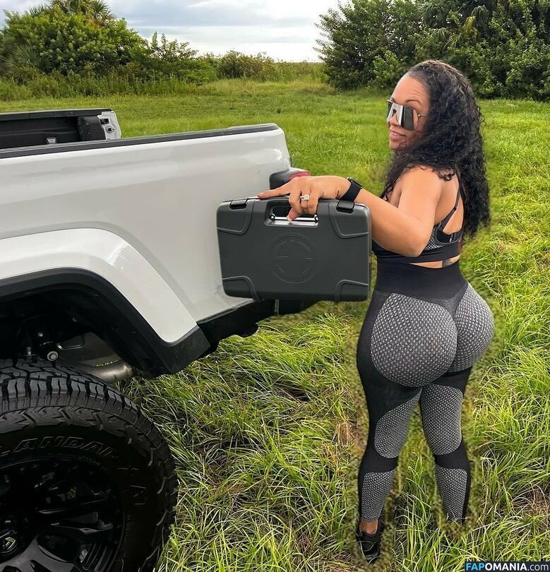 Yoki Sturrup / yokisturrup Nu OnlyFans  Foto vazada #5