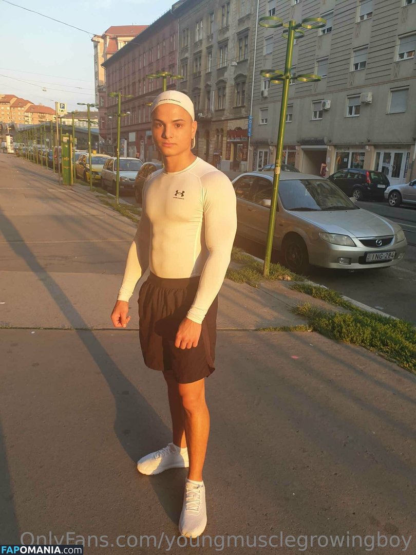 youngmusclegrowingboy Nu OnlyFans  Foto vazada #24