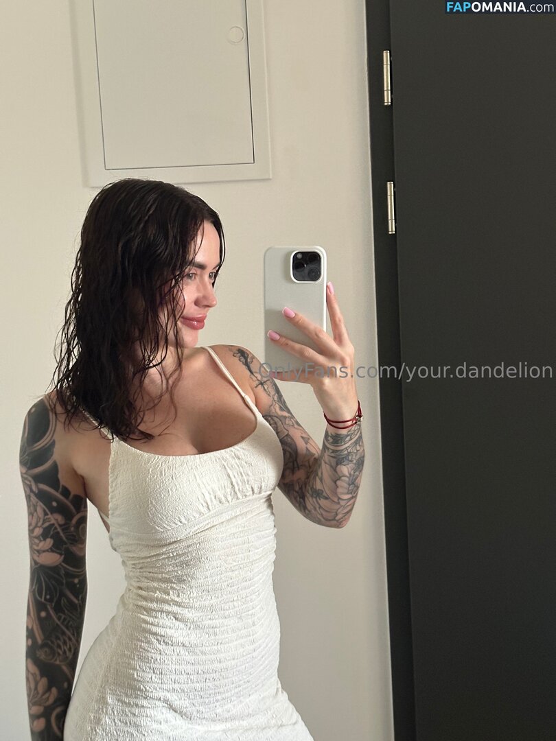 your.dandelion / yourdandelia Nu OnlyFans  Foto vazada #1