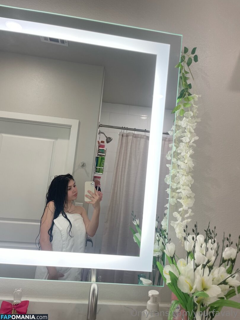 urfavealyy / yourfavaly Nu OnlyFans  Foto vazada #5