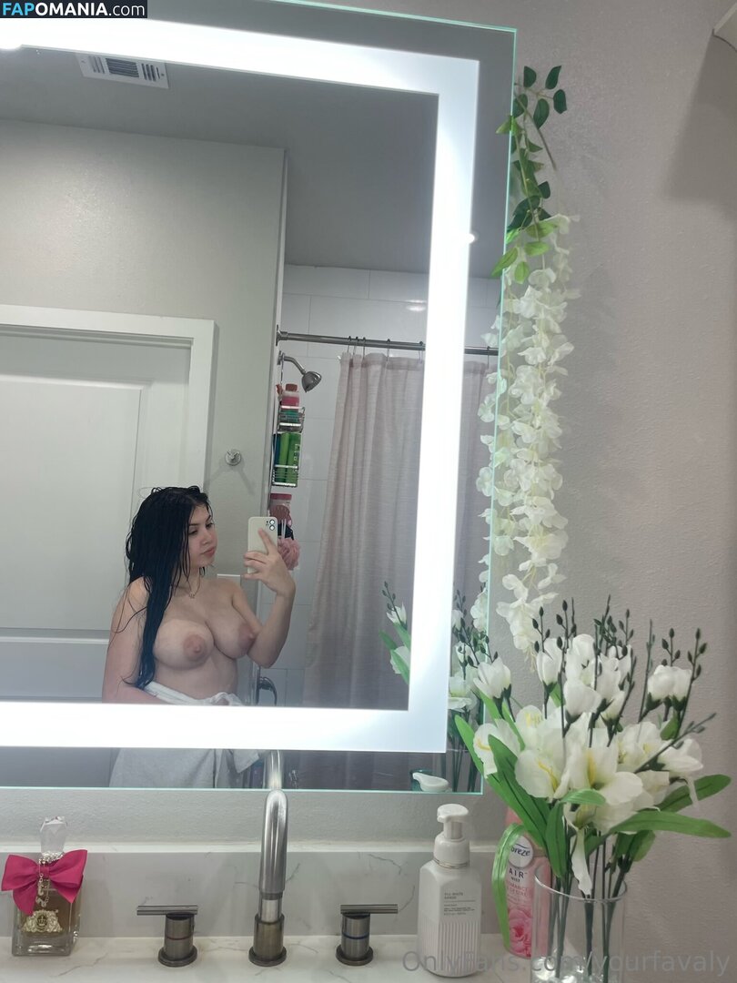 urfavealyy / yourfavaly Nu OnlyFans  Foto vazada #6