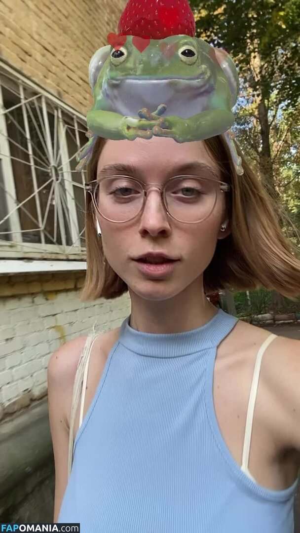 Yourina / https: / you.rina / you.rinka Nu OnlyFans  Foto vazada #417