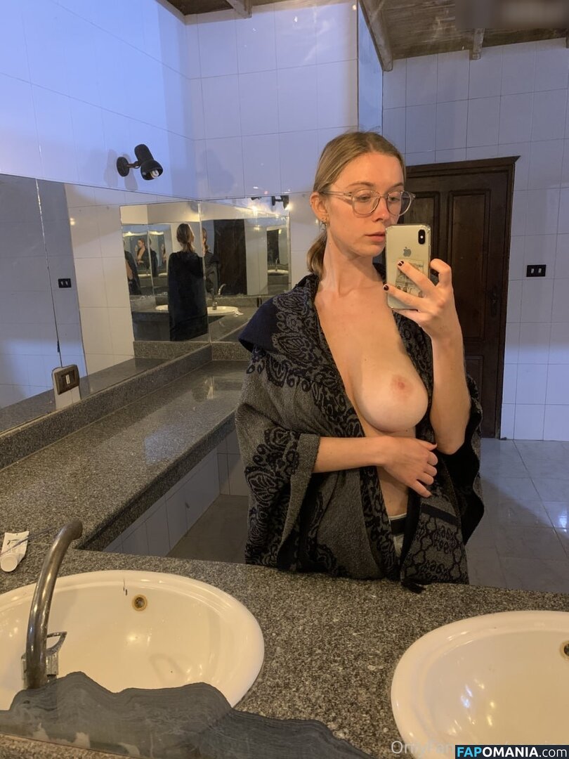 Yourina / https: / you.rina / you.rinka Nu OnlyFans  Foto vazada #461