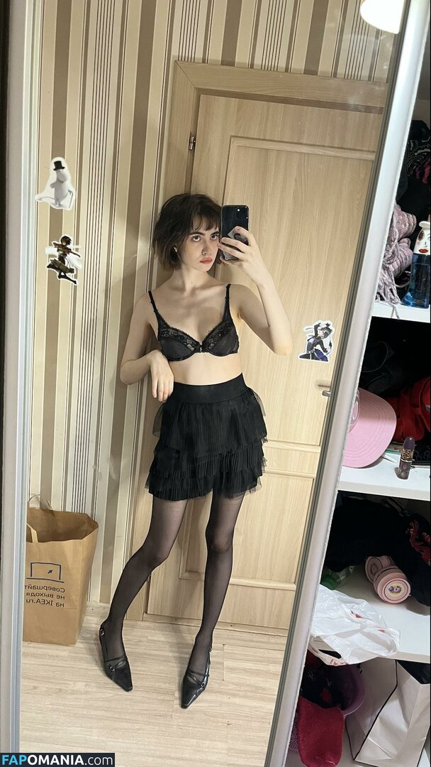 YourSmallDoll / yourteeendoll Nu OnlyFans  Foto vazada #25