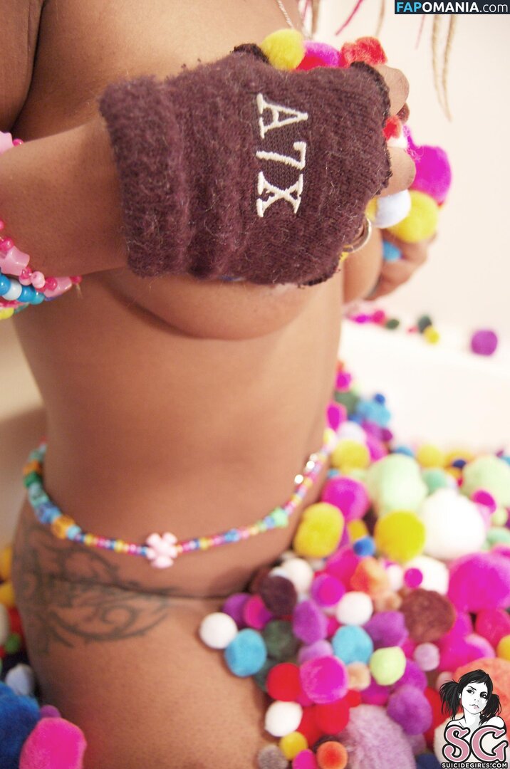 Yoyo / soyoyo / yoyofearless Nu OnlyFans  Foto vazada #4