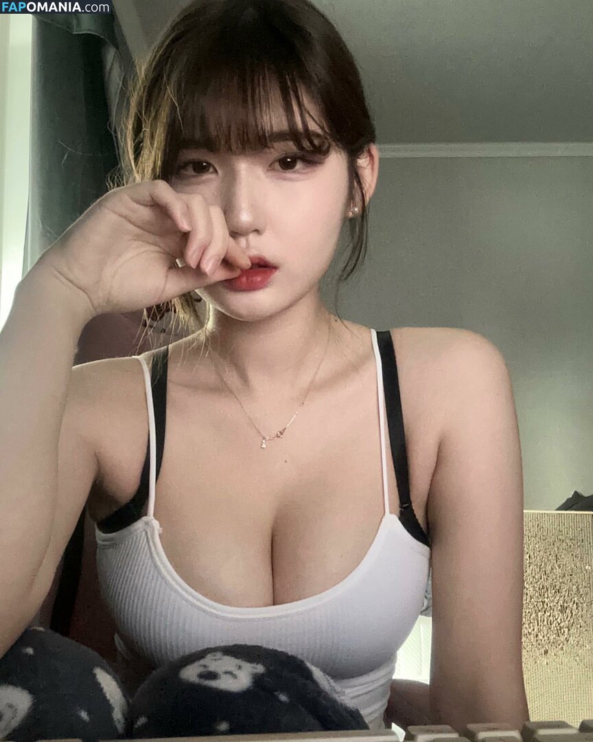 yule_.0.03 Nu OnlyFans  Foto vazada #132