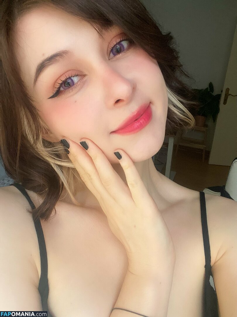 Cxlibri / Yuli / yuliexe Nu OnlyFans  Foto vazada #13