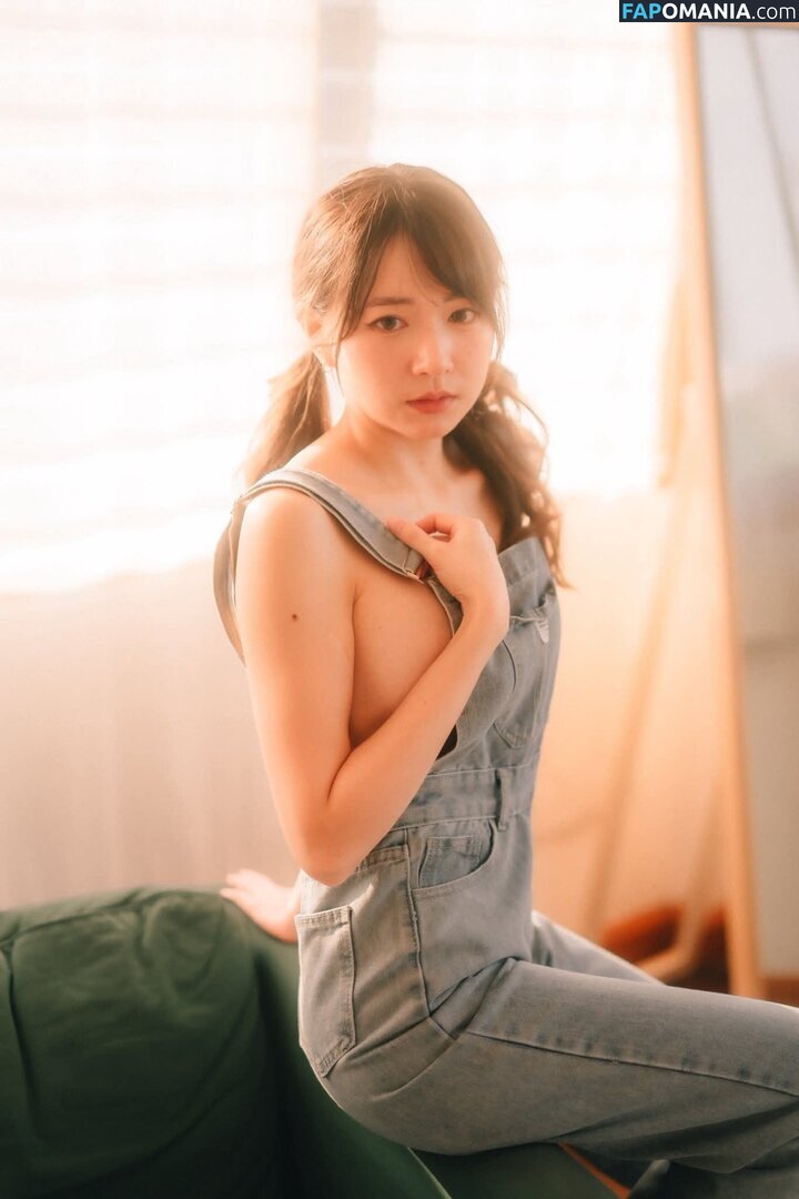 Yunjing Saehun / yun.jinxx Nu OnlyFans  Foto vazada #14