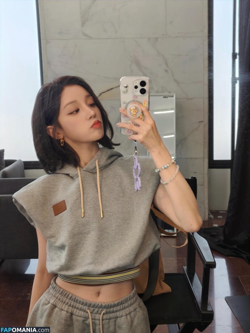 _Yuqi_ / https: / yuqisong.923 / yuqisun Nu OnlyFans  Foto vazada #55