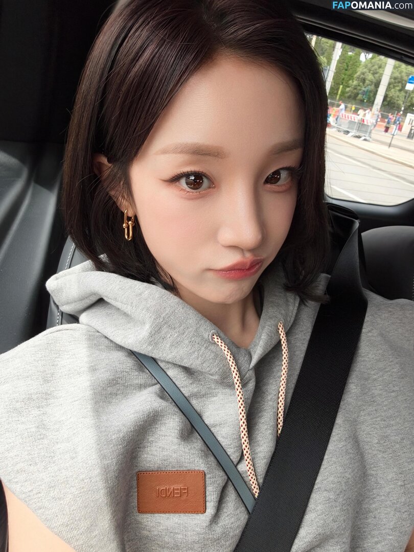 _Yuqi_ / https: / yuqisong.923 / yuqisun Nu OnlyFans  Foto vazada #56