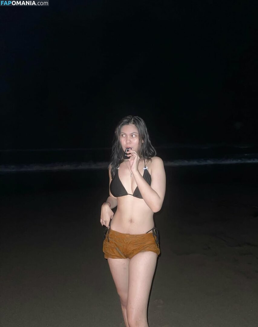 Yuri Gen / ilyrgennn / yengshdx_ Nu OnlyFans  Foto vazada #2