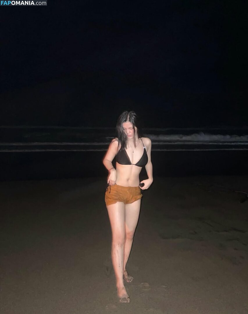 Yuri Gen / ilyrgennn / yengshdx_ Nu OnlyFans  Foto vazada #8