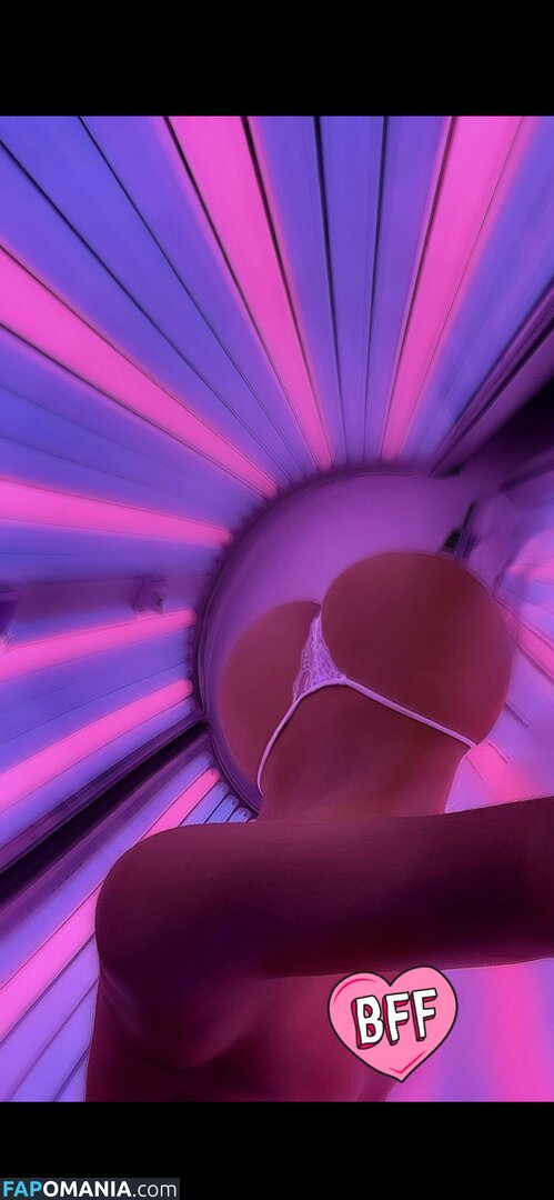 Yvniisbk / https: Nu OnlyFans  Foto vazada #3