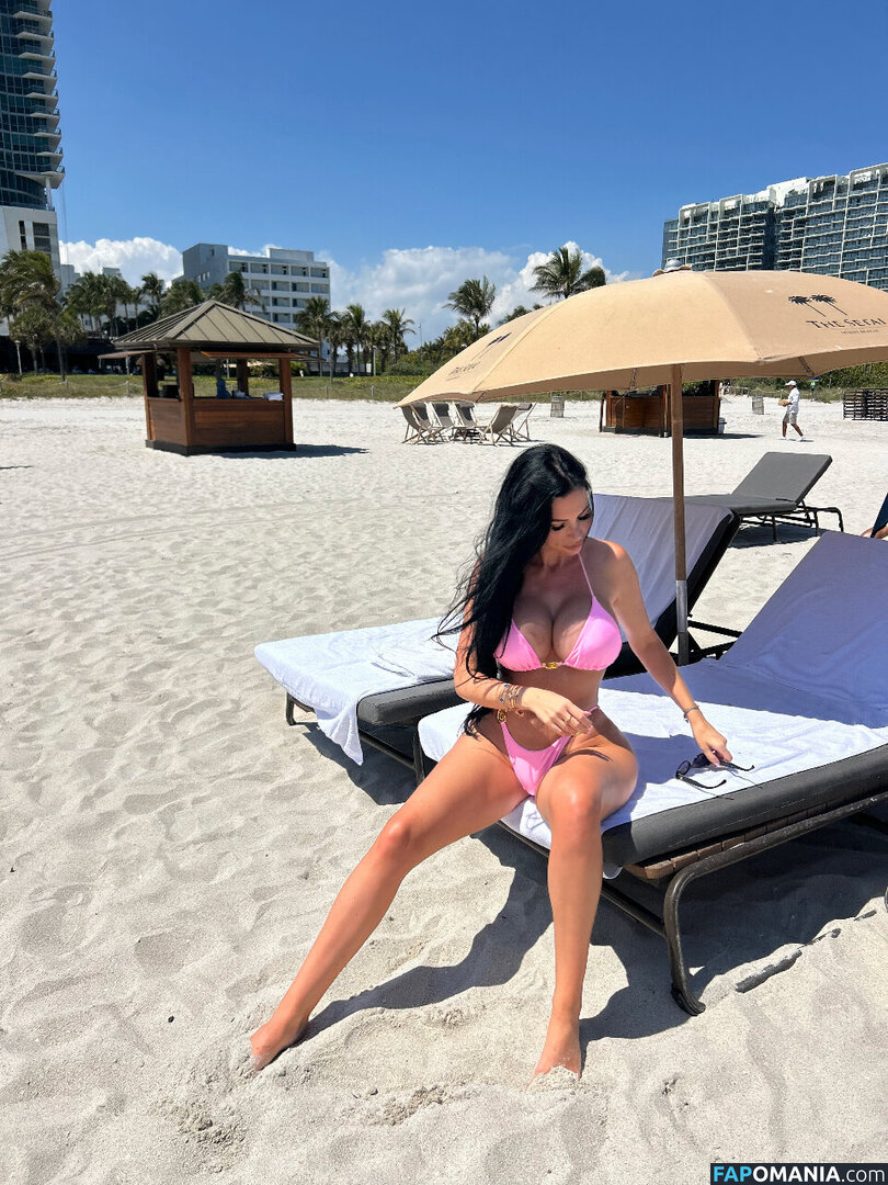 yvonne_bar / yvonne_bar_ Nu OnlyFans  Foto vazada #164