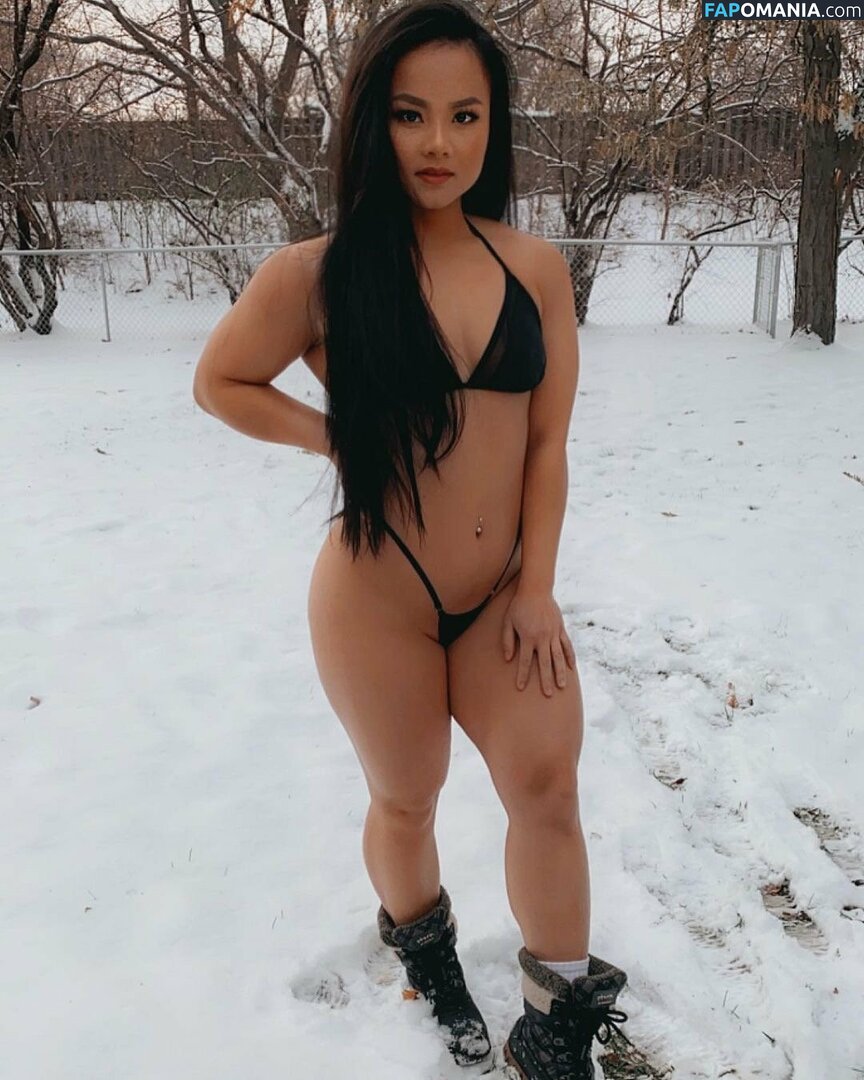 Yyaakk / missyyaakk / yyaakk_ Nu OnlyFans  Foto vazada #20