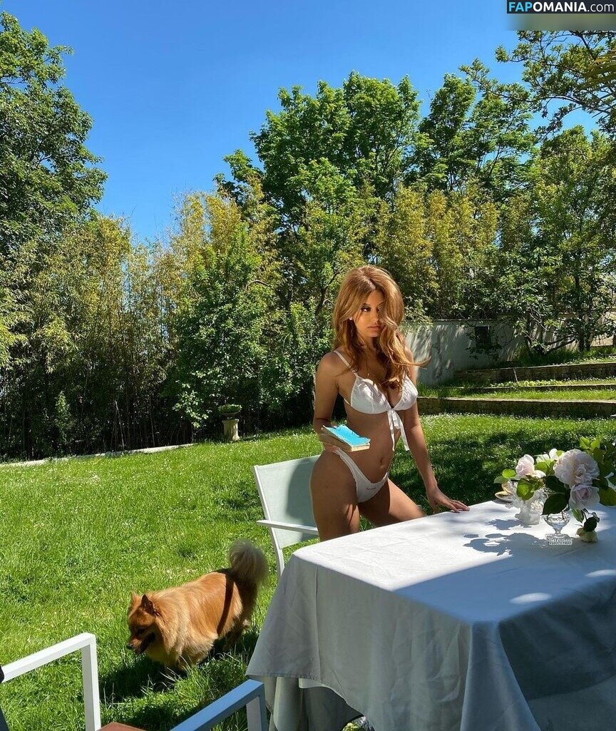 Zahia Dehar / zahiaofficiel Nu OnlyFans  Foto vazada #299