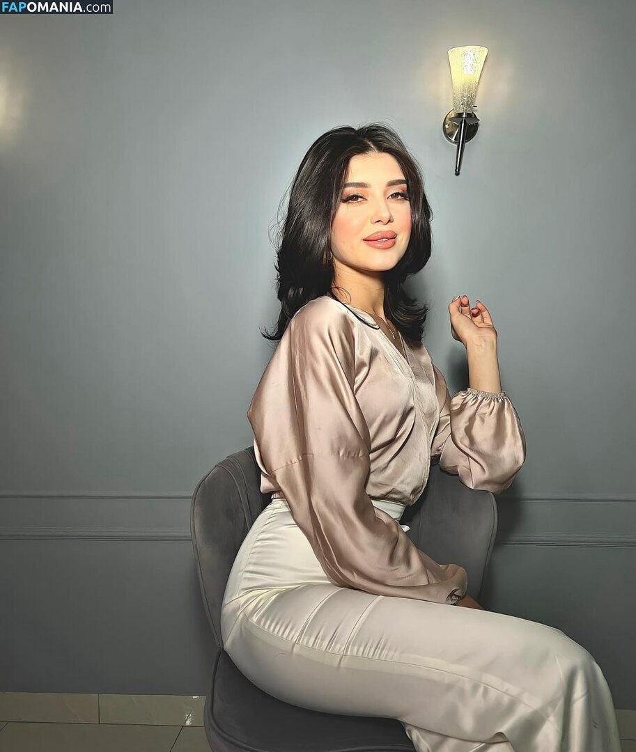  / @zarina_yuldashova_ / Yuldasheva / Yuldashova / Zarin / Zarina / Zarina Yuldasheva Nu OnlyFans  Foto vazada #44