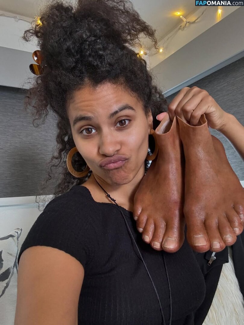 Zazie Beetz / zaziebeetz Nu OnlyFans  Foto vazada #9