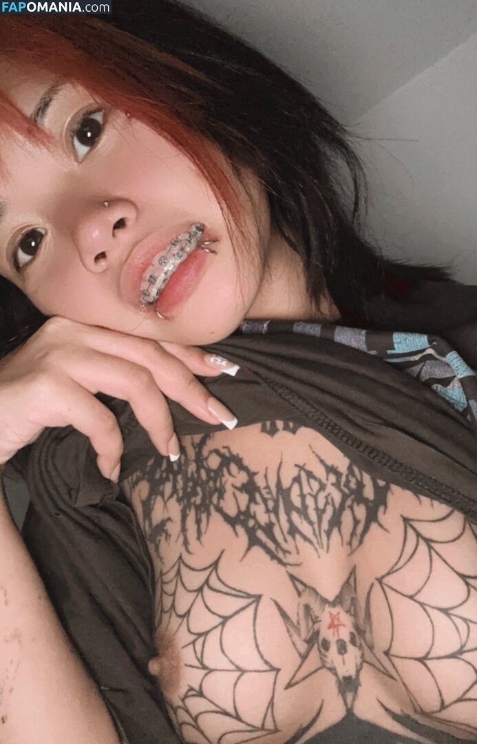 _lucifxrr / zemlovesu / zems3lling / zemynsfw Nu OnlyFans  Foto vazada #1