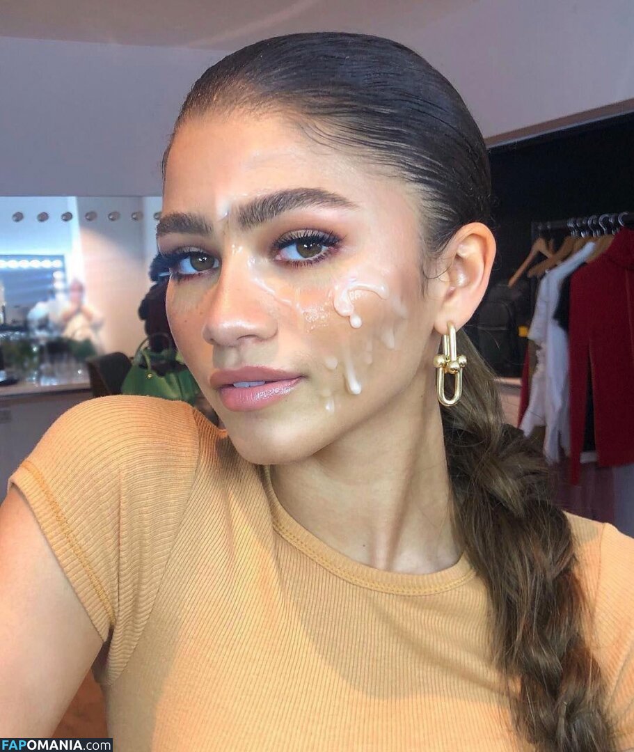 Zendaya Coleman / zendaya / zendayacoleman Nu OnlyFans  Foto vazada #5
